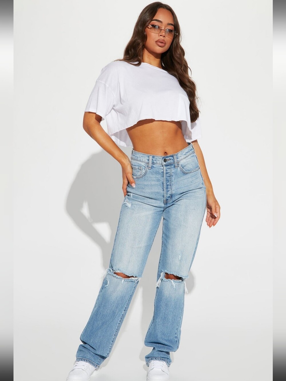 Fashion Nova Ripped Straight Leg Jeans 28/29-EUC-zara-h&m-abercrombie-eagle